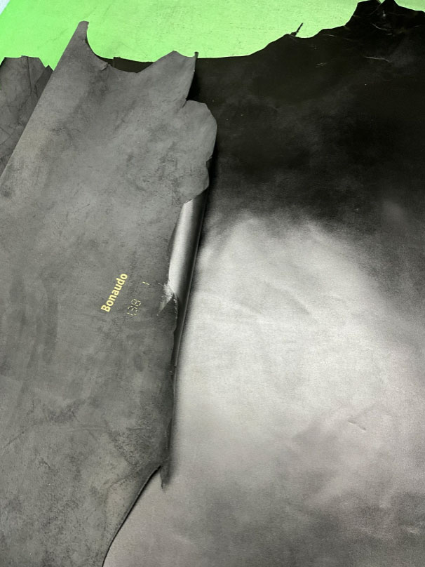 宮城興業カスタムメイドシューズに新しい革登場